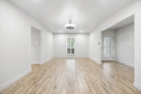 10602 Del Monte Drive Houston TX 77042
