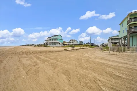 923 Tidelands Drive Crystal Beach TX 77650