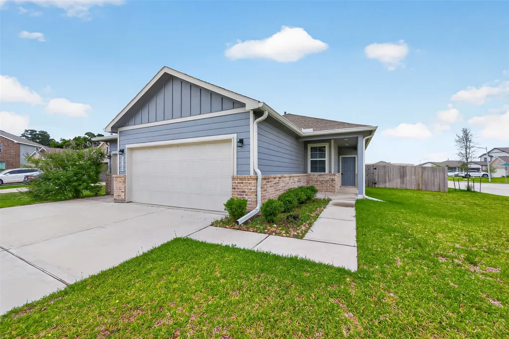 17104 Coulter Pine Court Conroe TX 77302