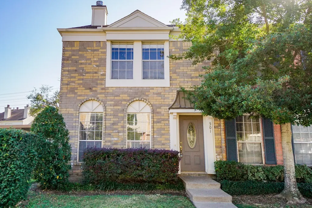 2808 Grants Lake Boulevard 501 Sugar Land TX 77479