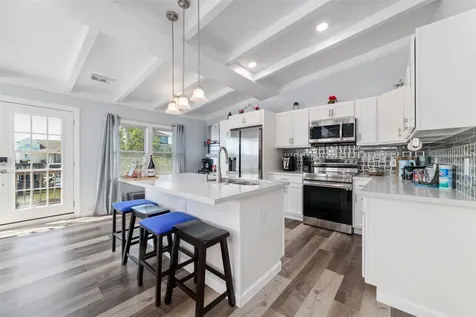 196 Barracuda Street Bayou Vista TX 77563