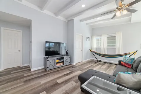196 Barracuda Street Bayou Vista TX 77563