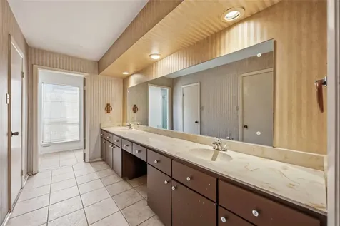 1823 Hilton Head Drive Missouri City TX 77459