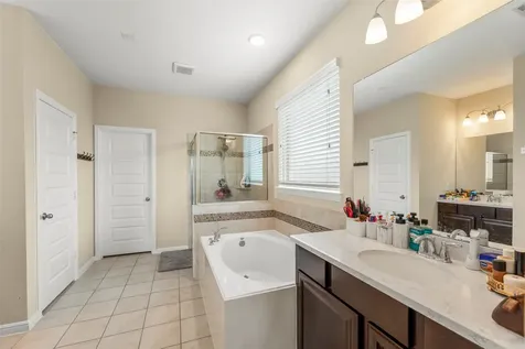 8622 Oakdale Bluff Court Richmond TX 77407