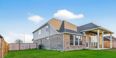 5202 Oakland Bluff Lane Richmond TX 77469