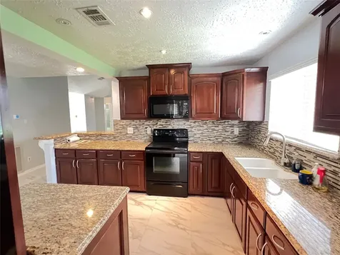 13411 Natasha Lane Houston TX 77015