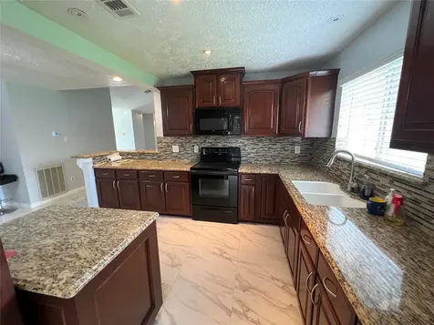 13411 Natasha Lane Houston TX 77015