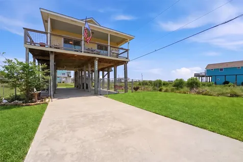 4014 6th Street Galveston TX 77554