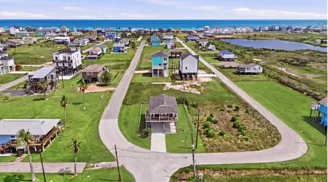 4014 6th Street Galveston TX 77554