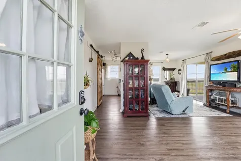 4014 6th Street Galveston TX 77554
