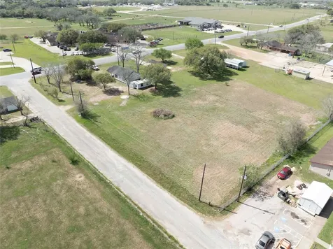 820 W Fairwinds Street Hallettsville TX 77964