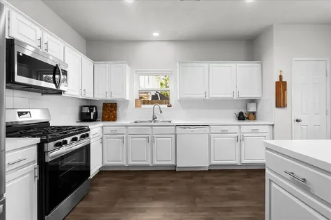 514 Welford Lane Highlands TX 77562