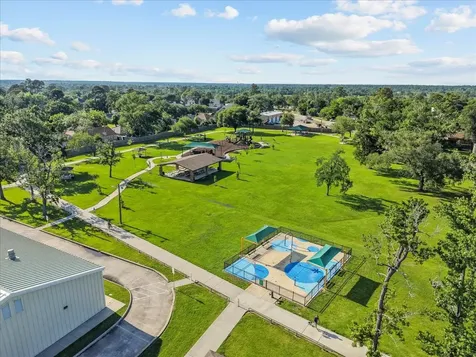 514 Welford Lane Highlands TX 77562