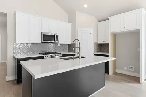 5210 Getty Lane Iowa Colony TX 77583