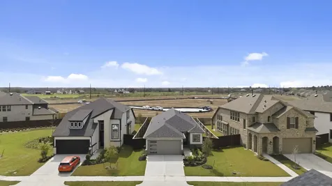 5210 Getty Lane Iowa Colony TX 77583