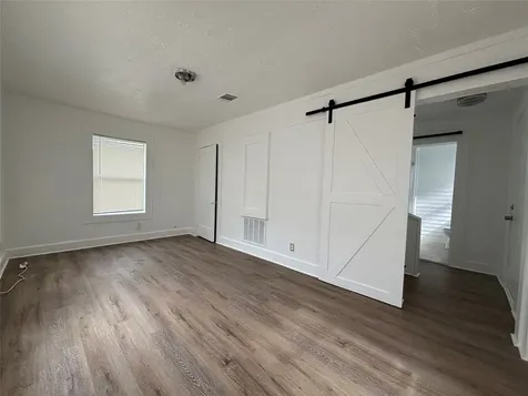 969 Wakefield Drive Houston TX 77018