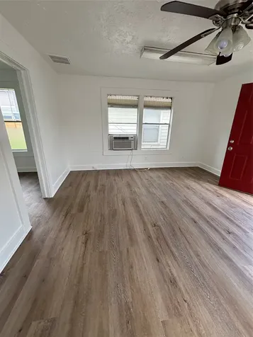 969 Wakefield Drive Houston TX 77018