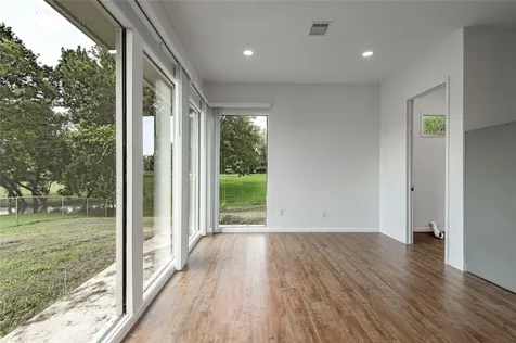 20 Coolcrest Drive Point Blank TX 77364