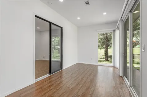 20 Coolcrest Drive Point Blank TX 77364