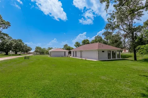 20 Coolcrest Drive Point Blank TX 77364