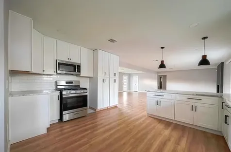 4800 Country Club View Baytown TX 77521