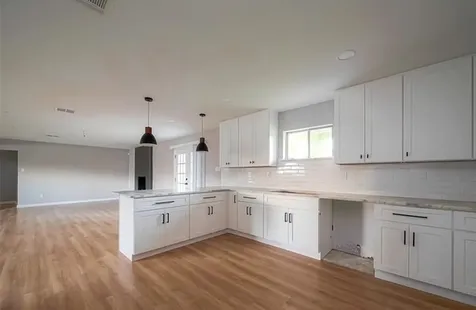 4800 Country Club View Baytown TX 77521