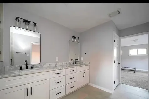 4800 Country Club View Baytown TX 77521