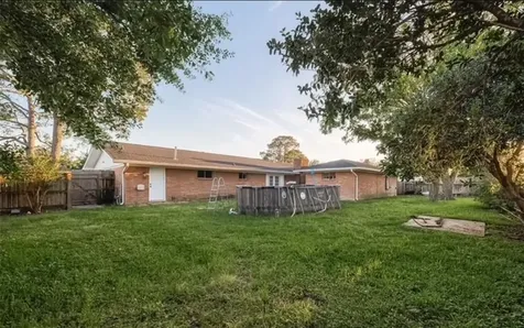4800 Country Club View Baytown TX 77521