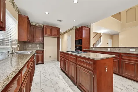 5907 Indian Hills Lane Sugar Land TX 77479