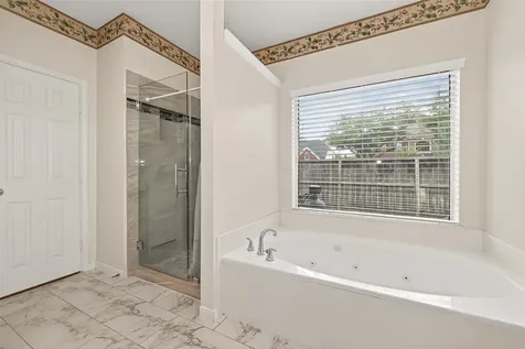 5907 Indian Hills Lane Sugar Land TX 77479