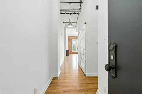 915 Franklin Street 2i Houston TX 77002