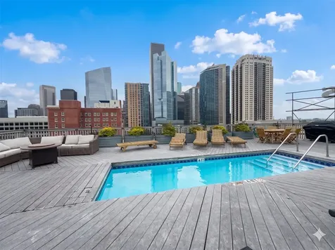 915 Franklin Street 2i Houston TX 77002