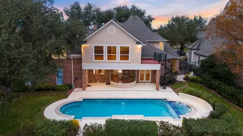 7322 Greatwood Lake Drive Sugar Land TX 77479