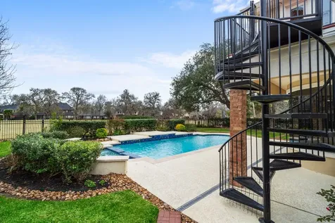 7322 Greatwood Lake Drive Sugar Land TX 77479