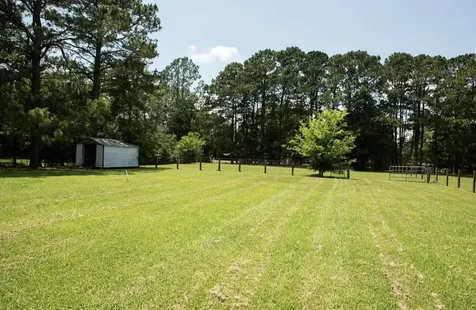 8951 N Garden Drive Beaumont TX 77705