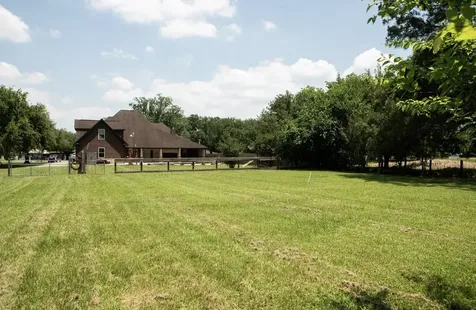 8951 N Garden Drive Beaumont TX 77705