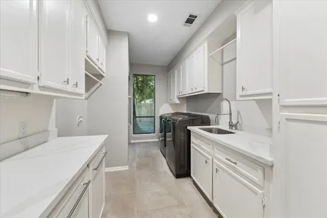 2411 Oakbank Drive Kingwood TX 77339