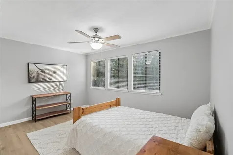 2411 Oakbank Drive Kingwood TX 77339