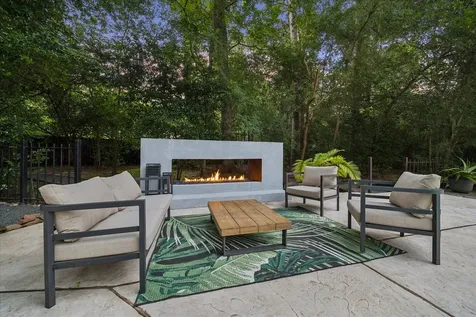 2411 Oakbank Drive Kingwood TX 77339