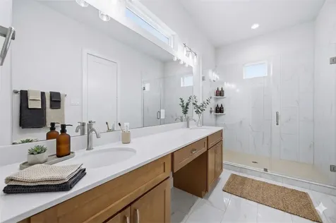 6109 De Campo Street Houston TX 77091