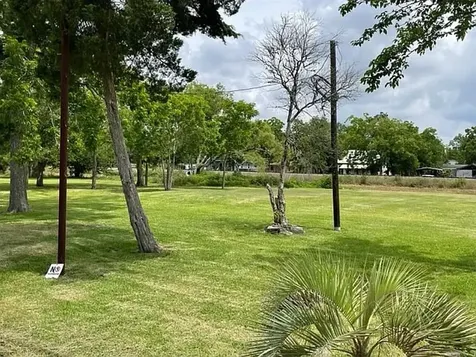 8312 Neville Avenue Hitchcock TX 77563