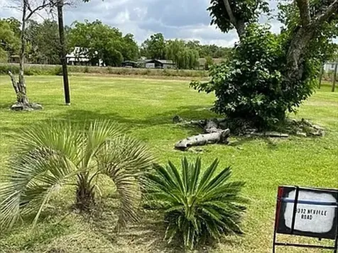 8312 Neville Avenue Hitchcock TX 77563