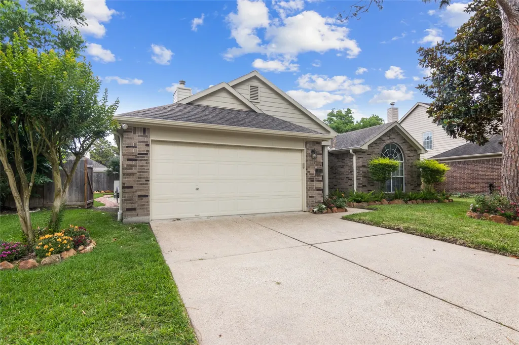 1306 Teal Glen Court Houston TX 77062