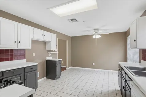 1306 Teal Glen Court Houston TX 77062