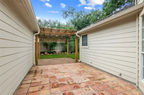 1306 Teal Glen Court Houston TX 77062