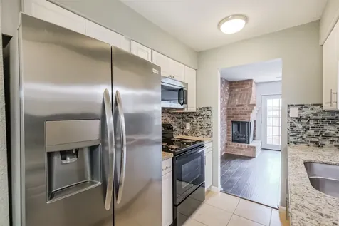1149 Country Place Drive Houston TX 77079