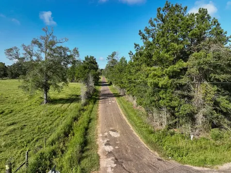 2 Fm 1013 Kirbyville TX 75956