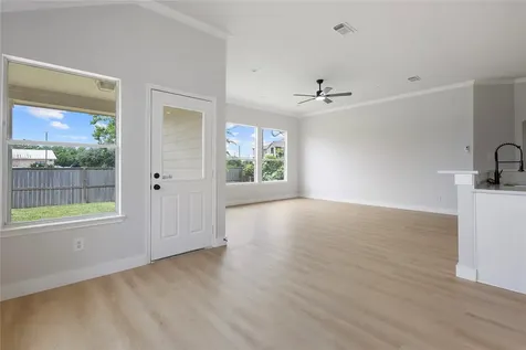 5735 Brookhollow Pine Trail Houston TX 77084