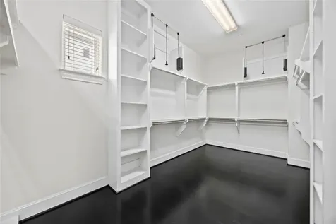 1104 Thompson Street Houston TX 77007