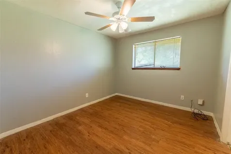 1938 Barnsley Lane Houston TX 77088